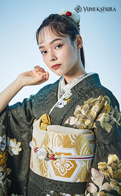 桂由美